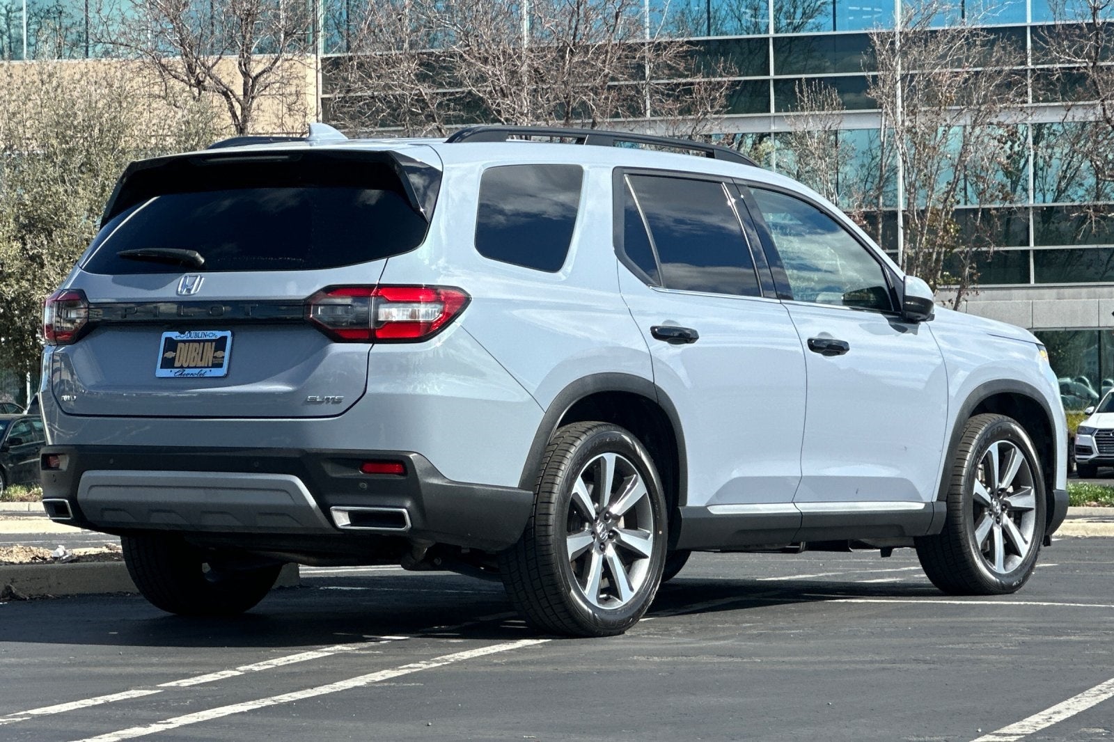 2023 Honda Pilot Elite