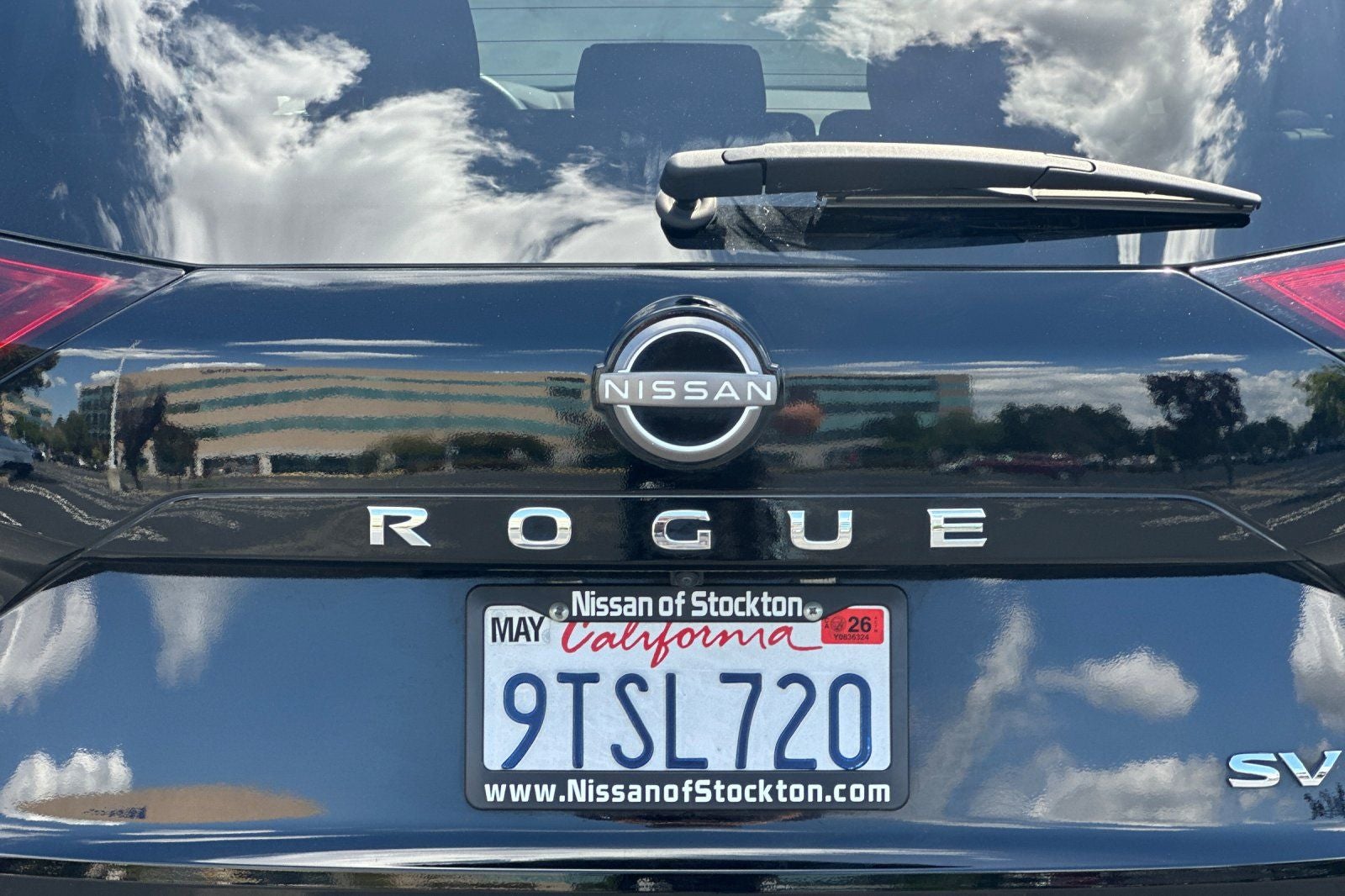 2023 Nissan Rogue SV