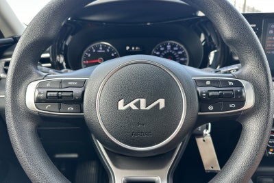 2022 Kia K5 LX