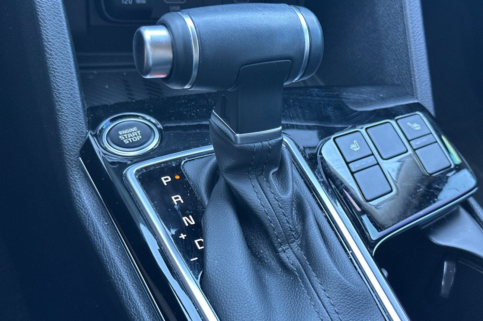 2025 Kia Sportage SX