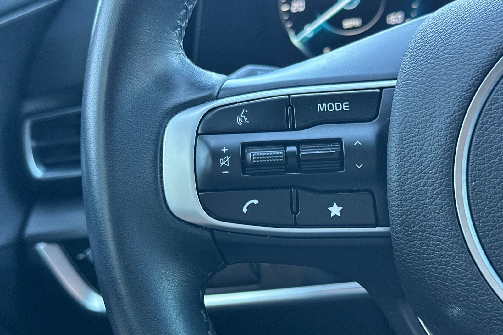2025 Kia Sportage SX