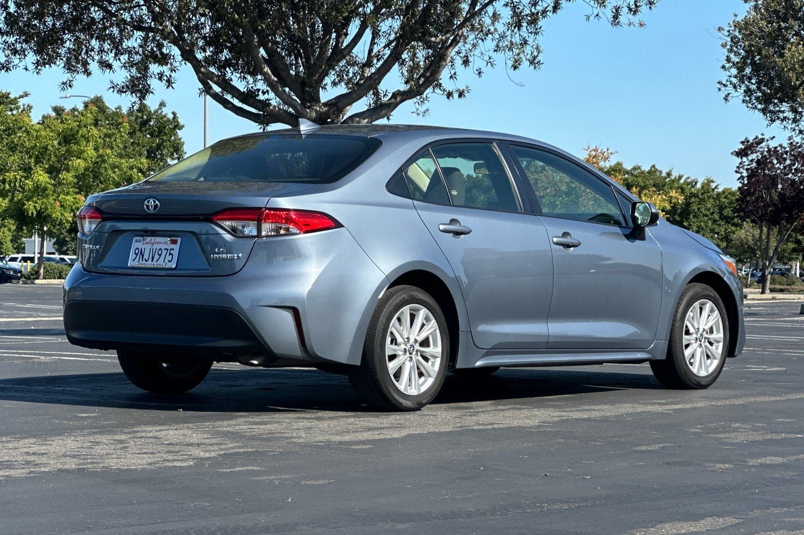 2024 Toyota Corolla Hybrid LE