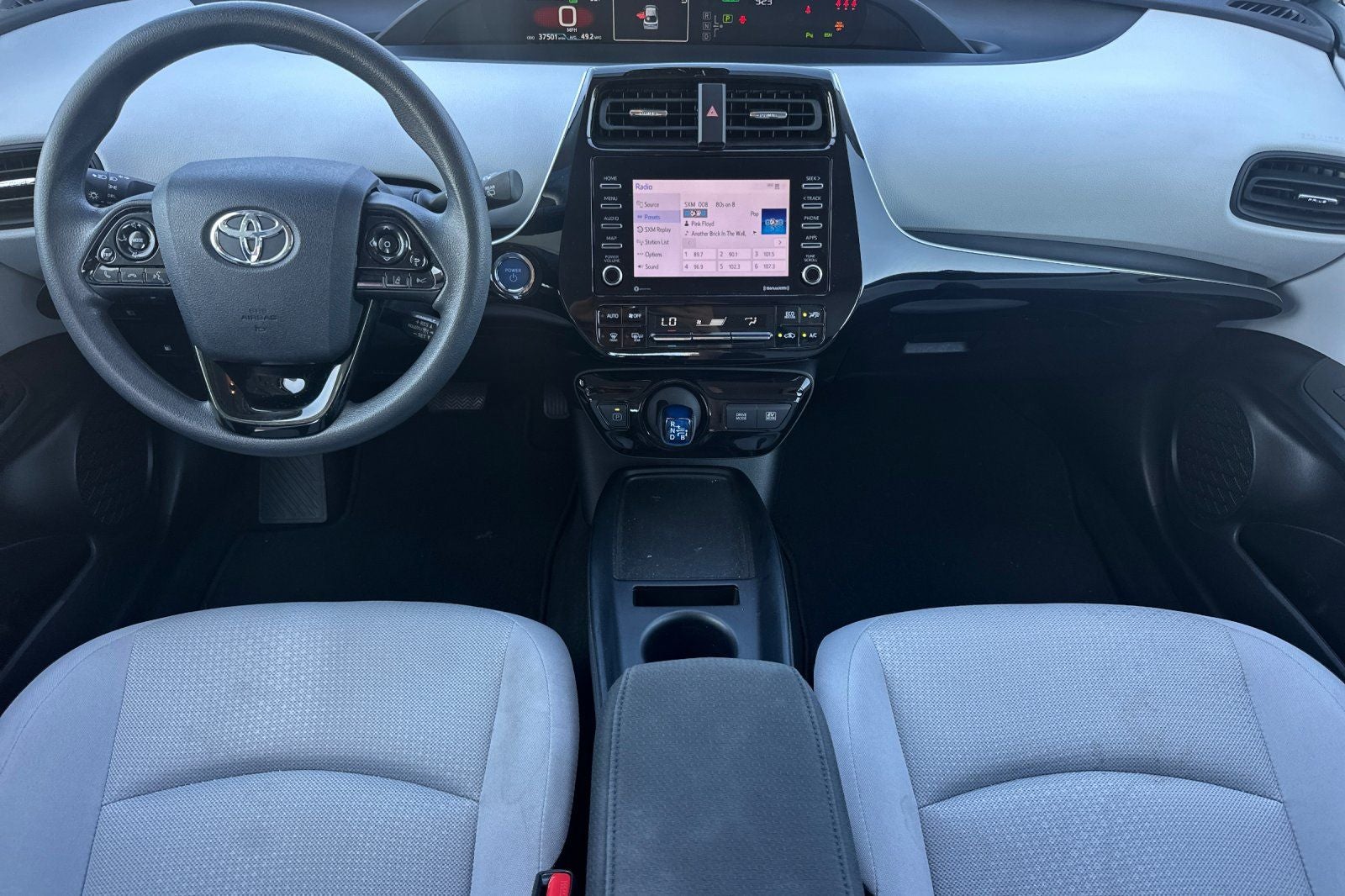 2021 Toyota Prius LE