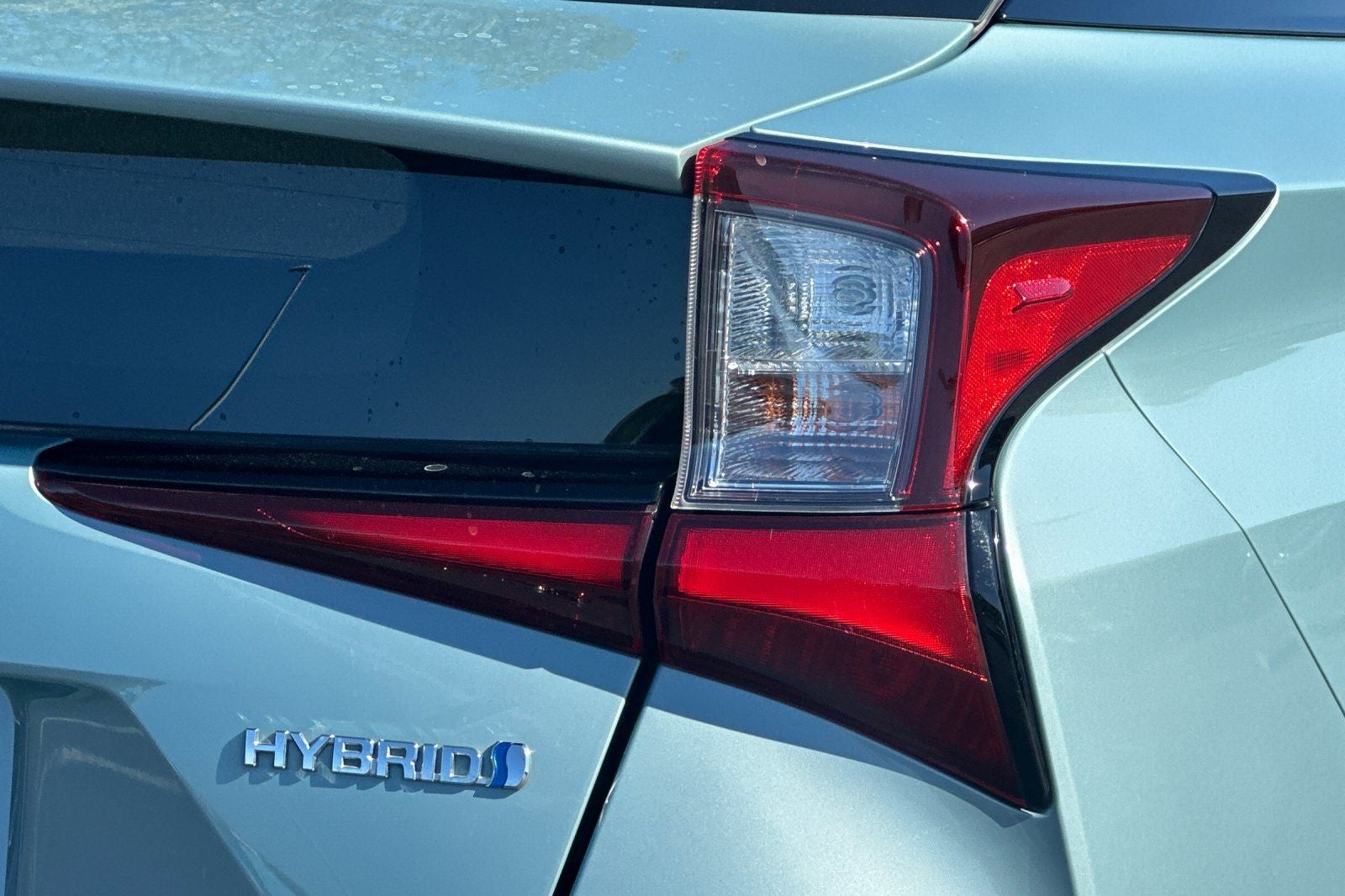 2021 Toyota Prius LE