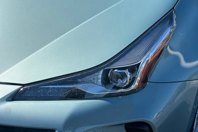 2021 Toyota Prius LE