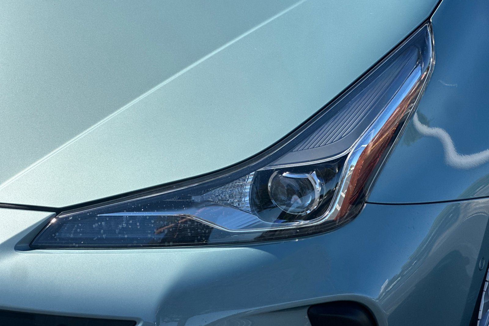 2021 Toyota Prius LE