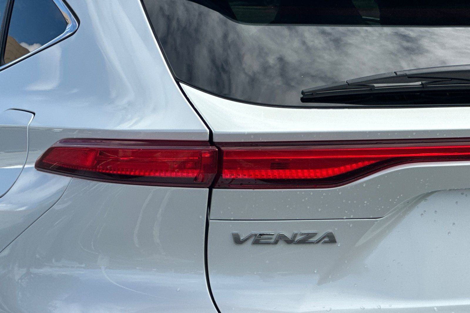 2024 Toyota Venza Limited