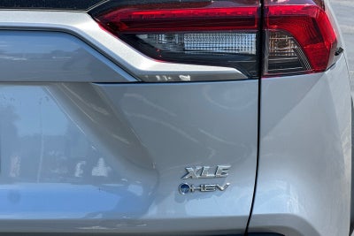 2025 Toyota RAV4 Hybrid XLE