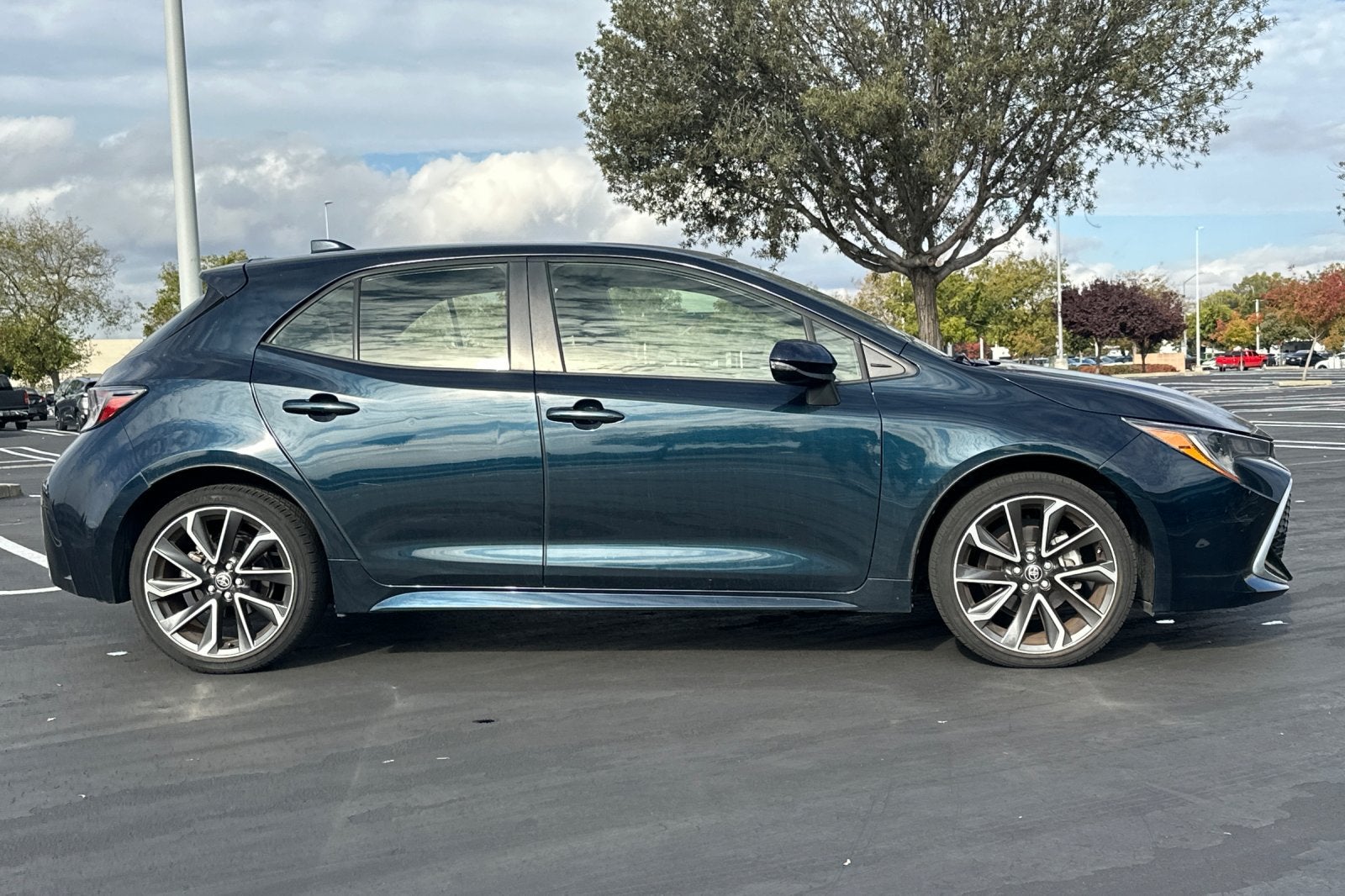 2020 Toyota Corolla Hatchback XSE