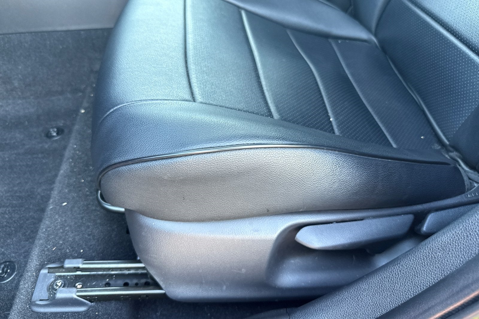 2025 Toyota Corolla Hatchback SE