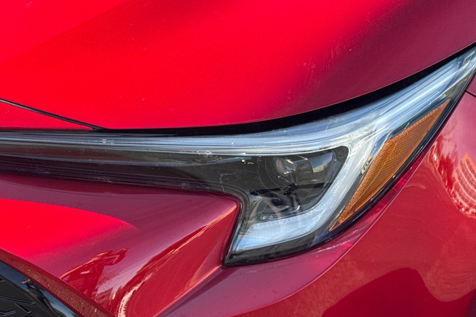 2025 Toyota Corolla Hatchback SE