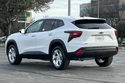 2025 Chevrolet Trax LS