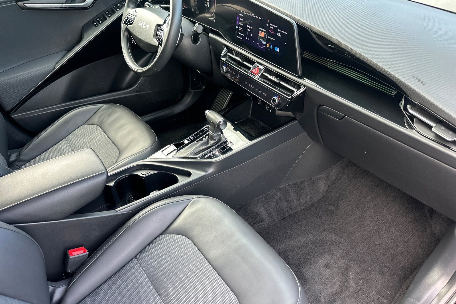 2023 Kia Niro EX