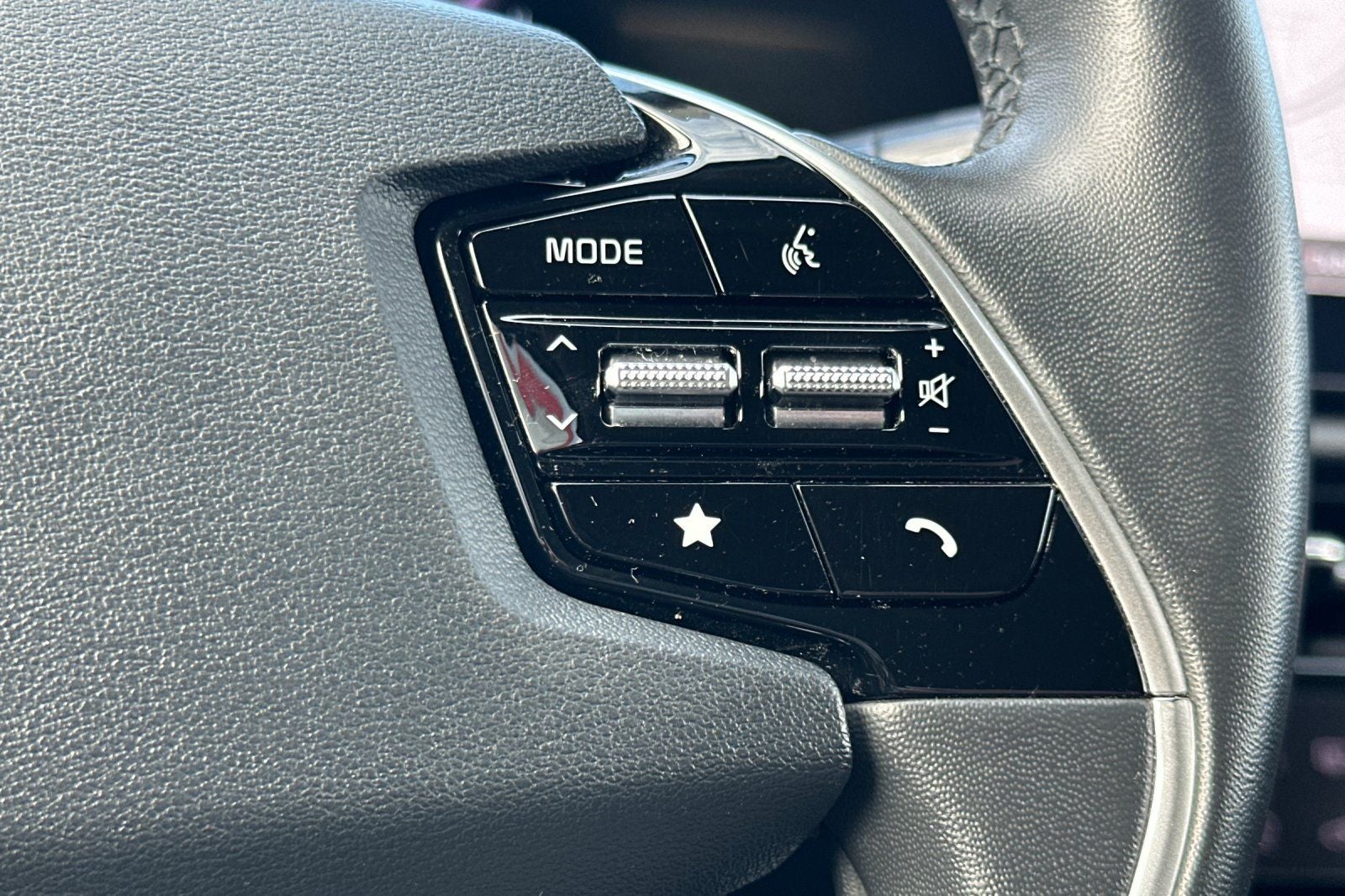 2023 Kia Niro EX
