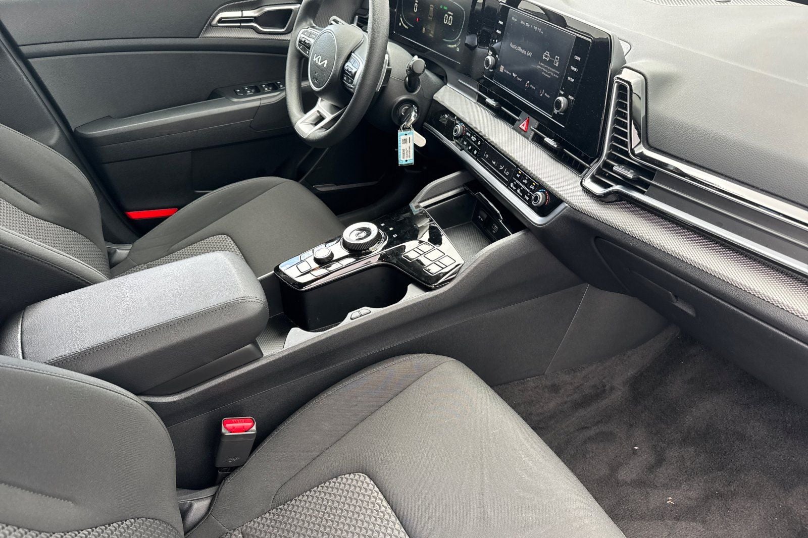 2025 Kia Sportage Hybrid LX