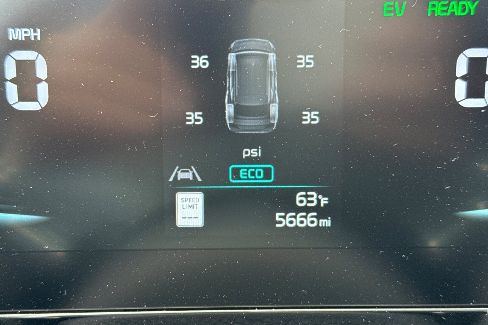 2025 Kia Sportage Hybrid LX