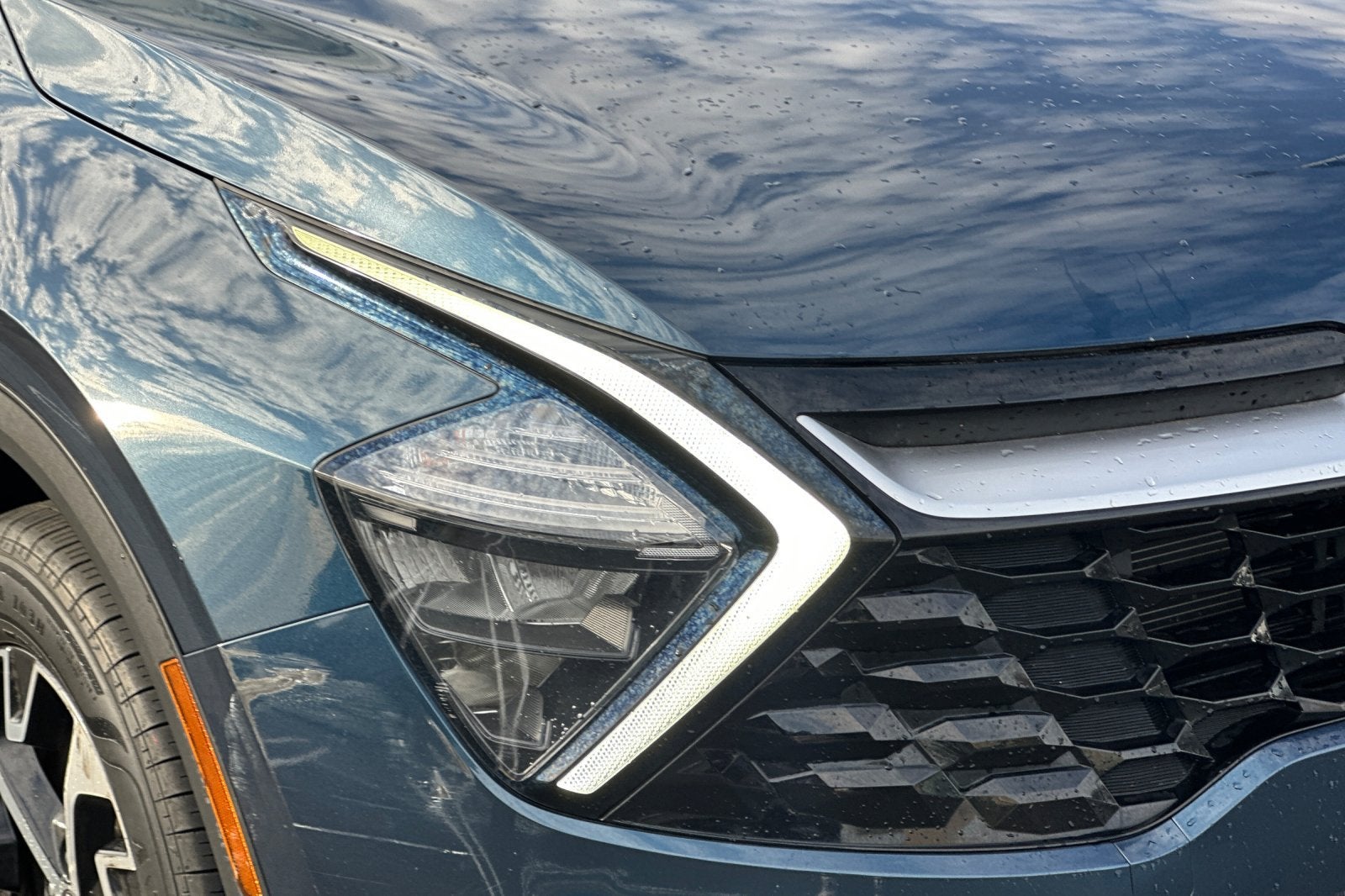 2023 Kia Sportage Hybrid EX
