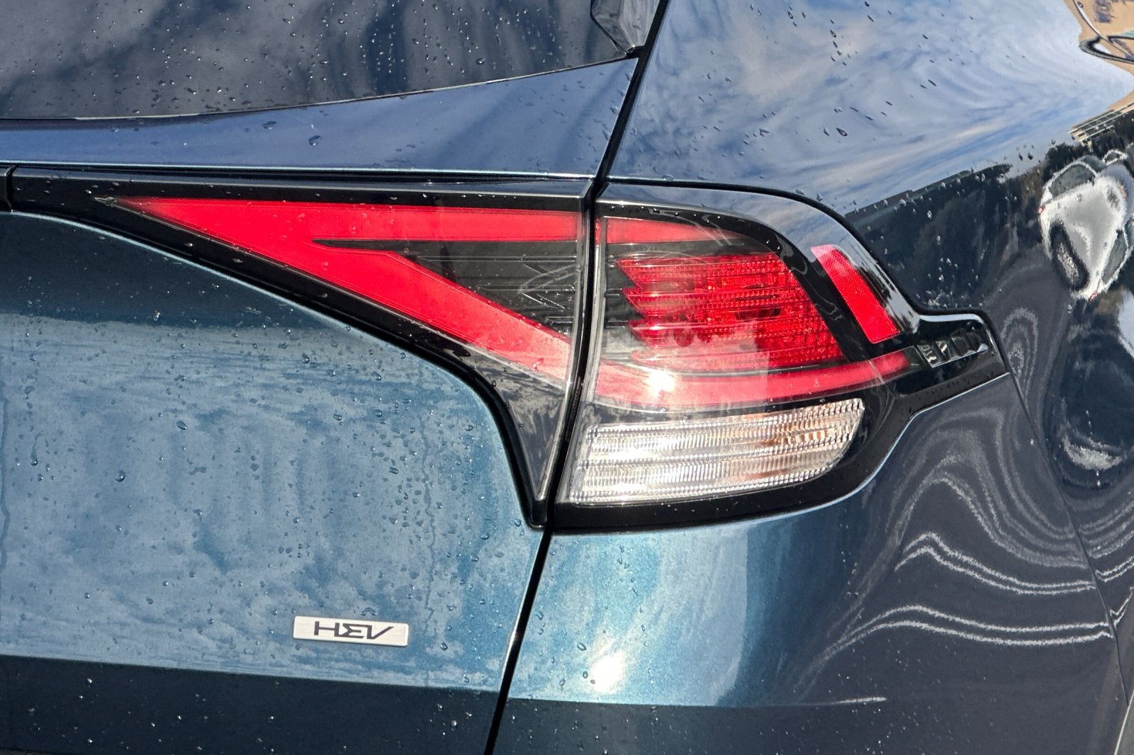 2023 Kia Sportage Hybrid EX