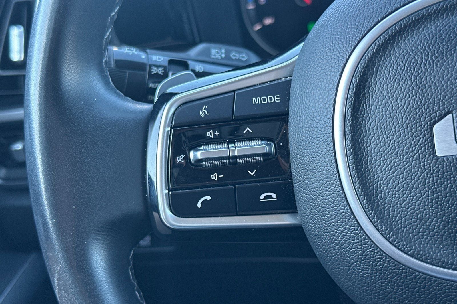 2023 Kia Sorento Hybrid EX