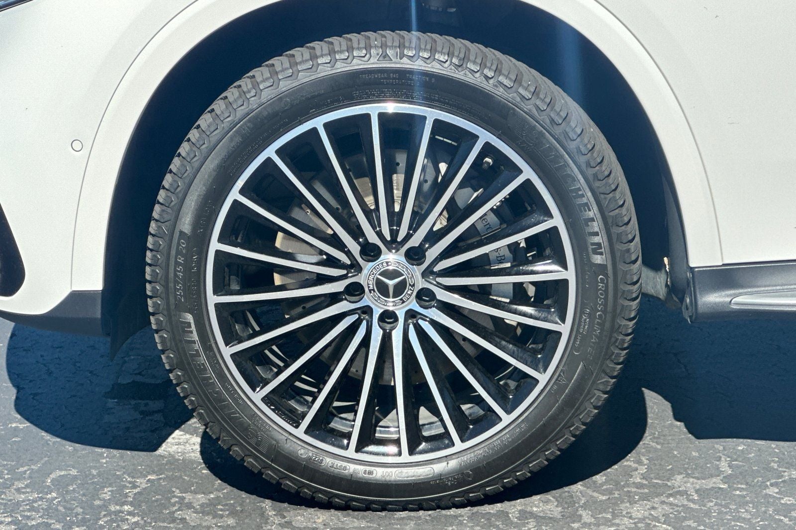 2023 Mercedes-Benz GLC GLC 300