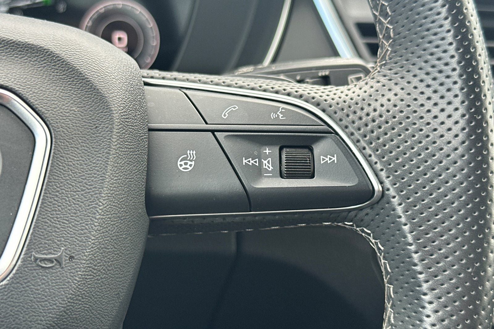 2023 Audi Q5 e 55 Premium Plus S Line