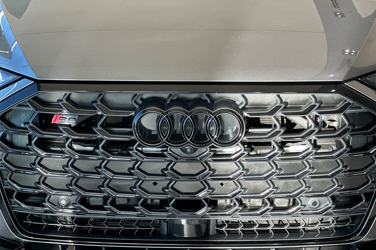 2023 Audi S8 4.0T quattro