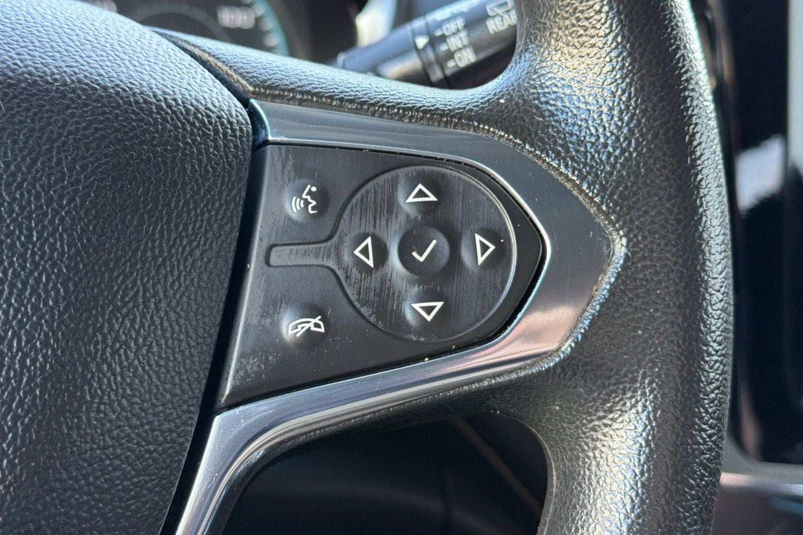2018 Chevrolet Traverse LS