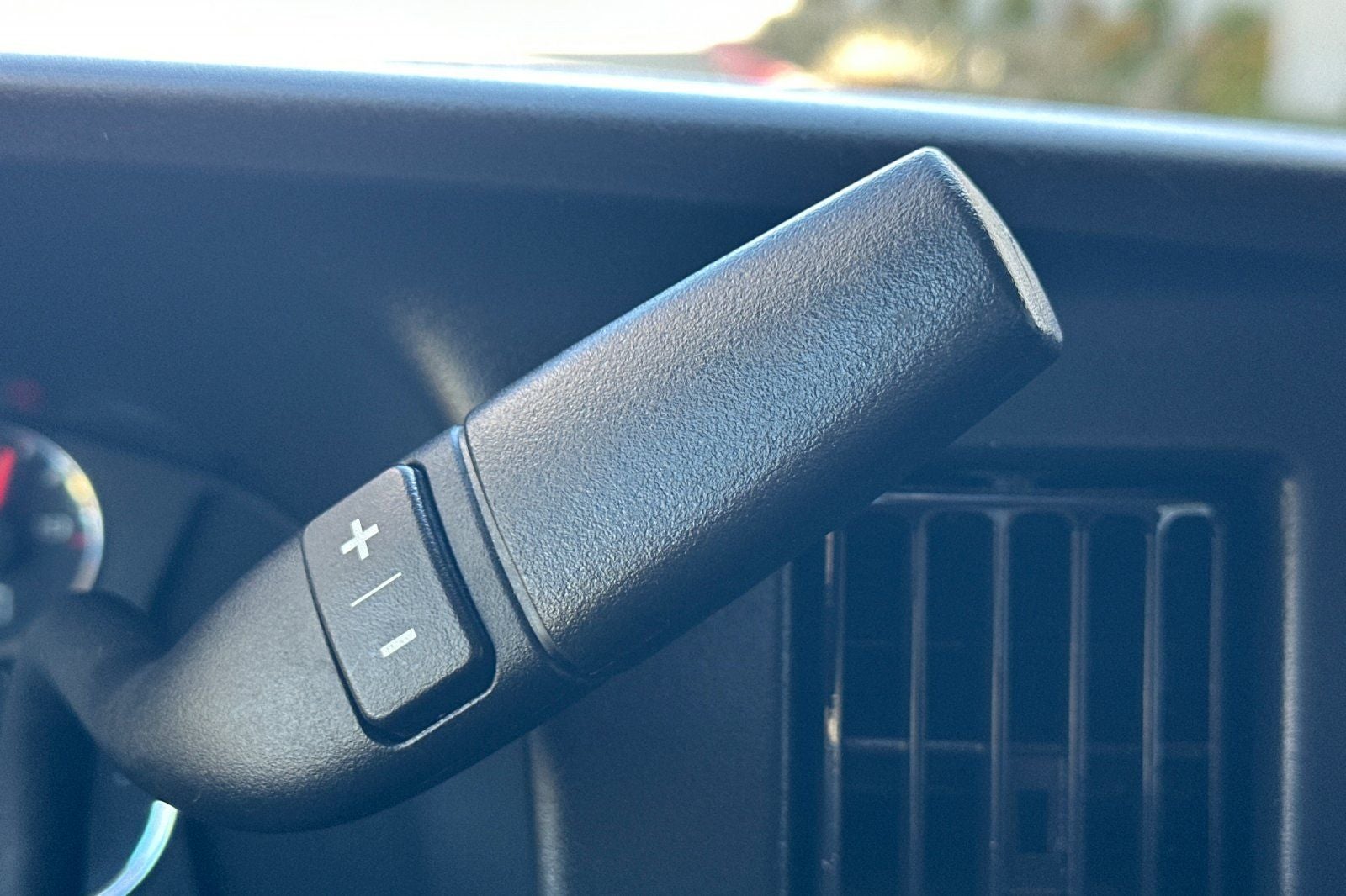 2023 GMC Savana 2500 Work Van