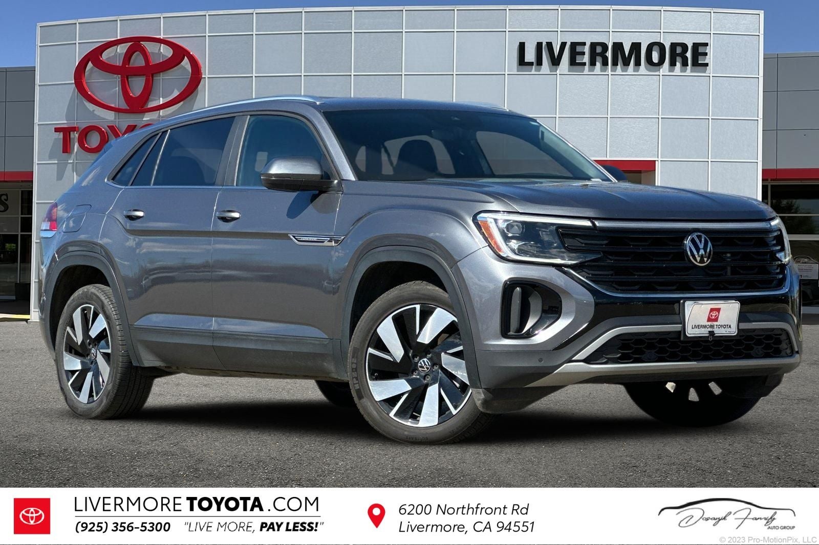 2024 Volkswagen Atlas Cross Sport 2.0T SE w/Technology