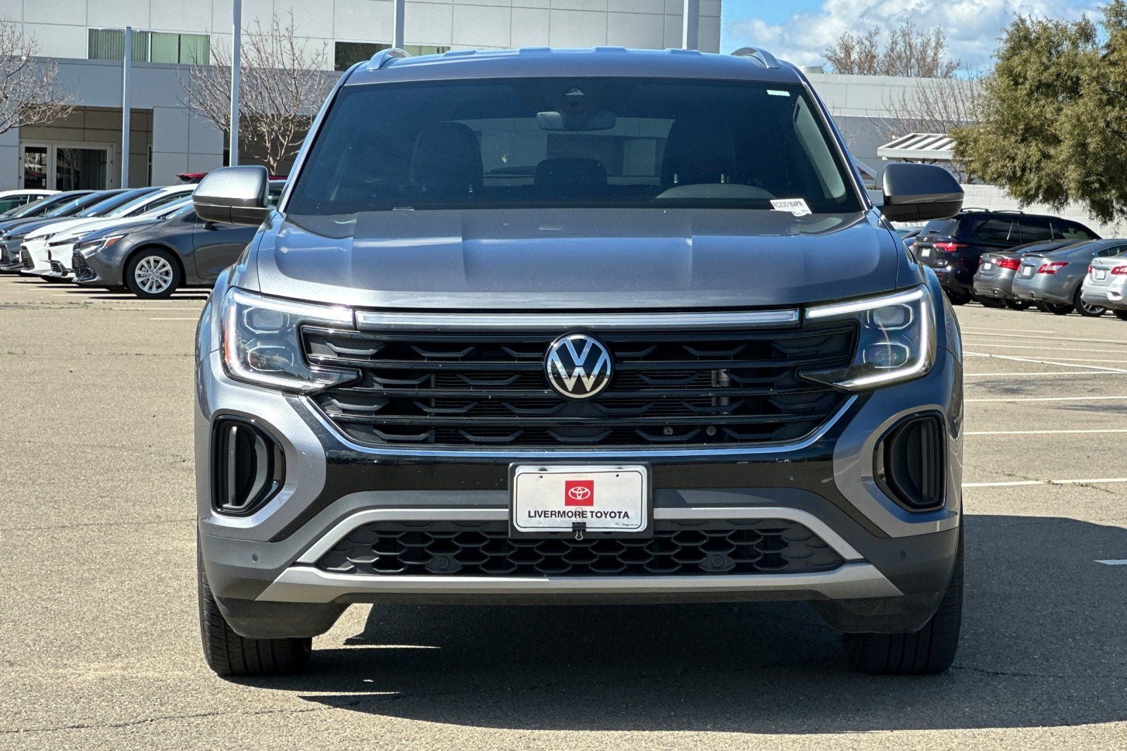 2024 Volkswagen Atlas Cross Sport 2.0T SE w/Technology