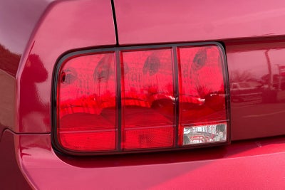 2005 Ford Mustang GT Premium