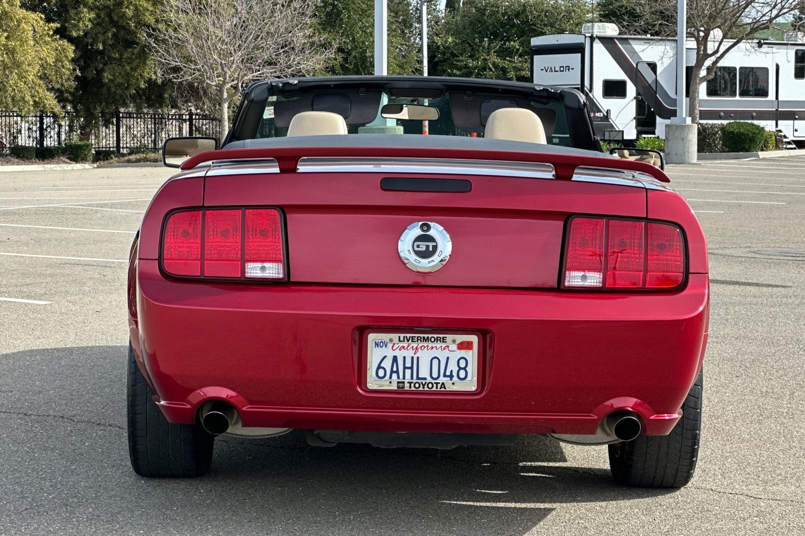 2005 Ford Mustang GT Premium