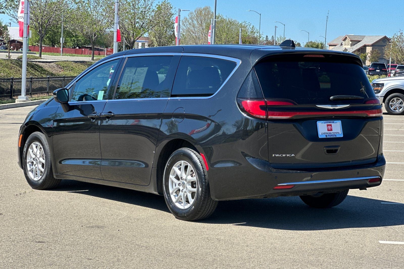 2023 Chrysler Pacifica Touring L