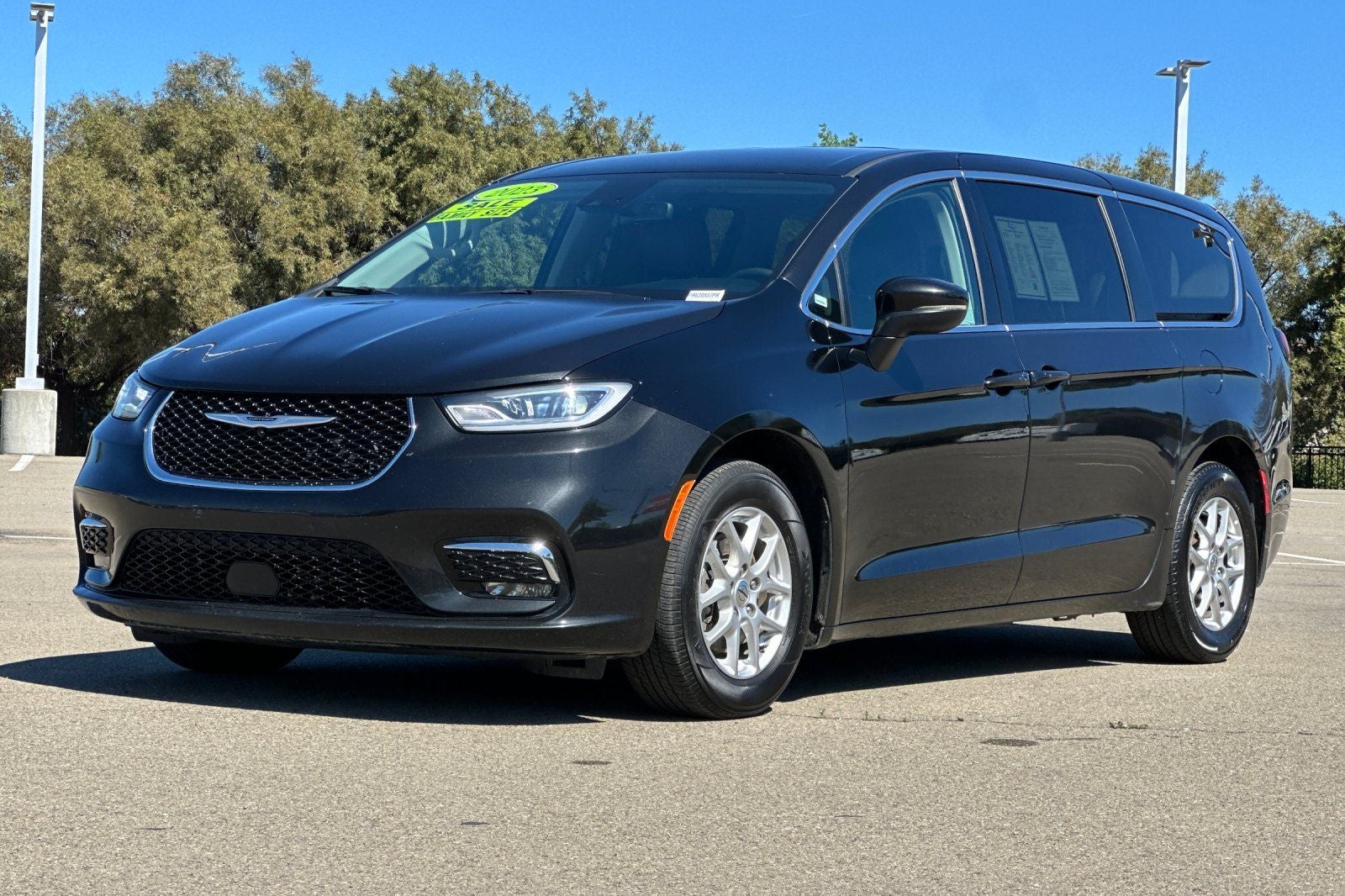 2023 Chrysler Pacifica Touring L
