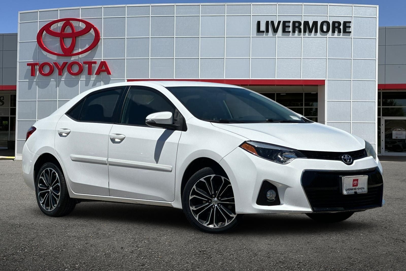 2015 Toyota Corolla S Plus