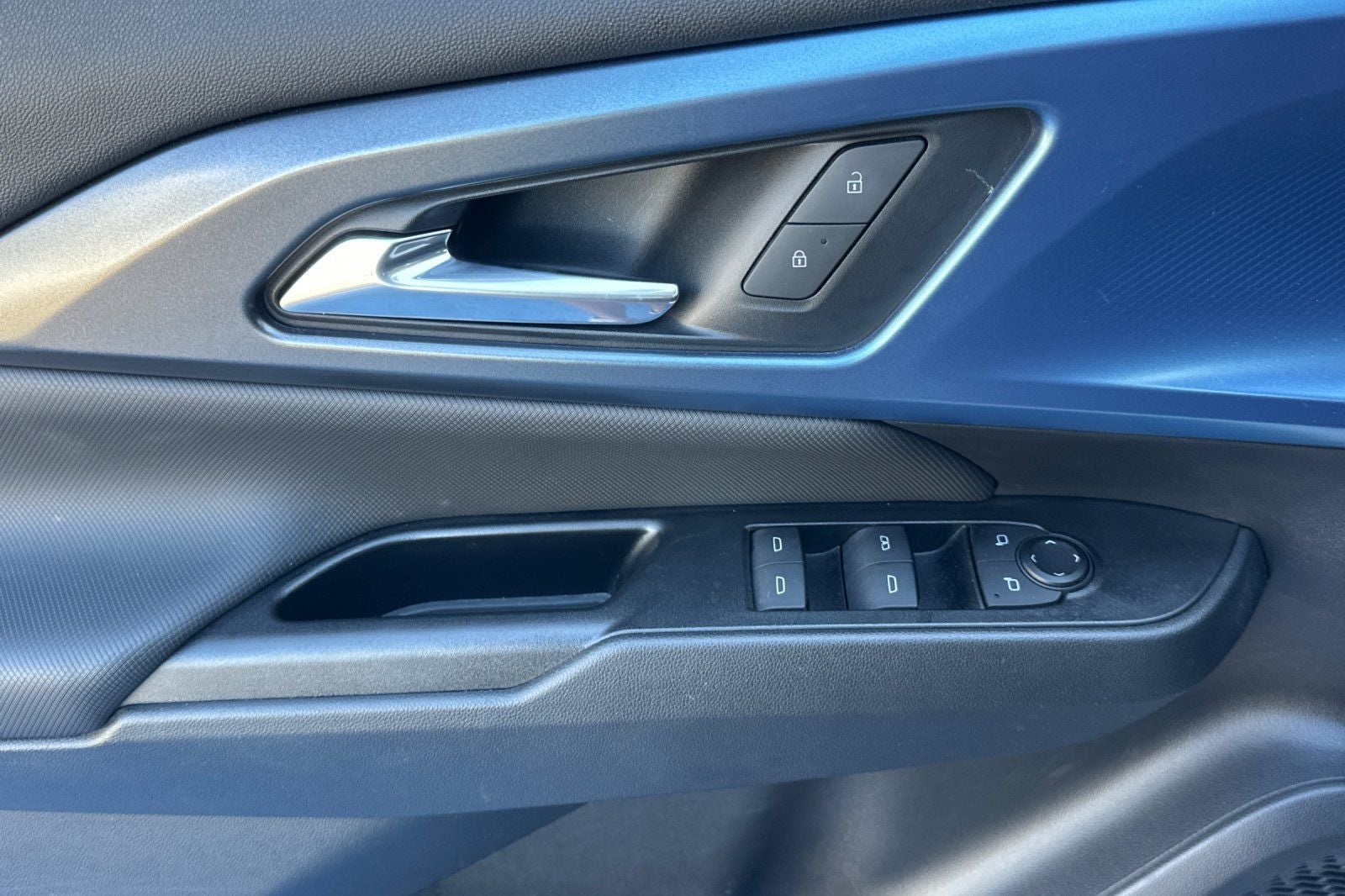 2024 Chevrolet Equinox EV LT