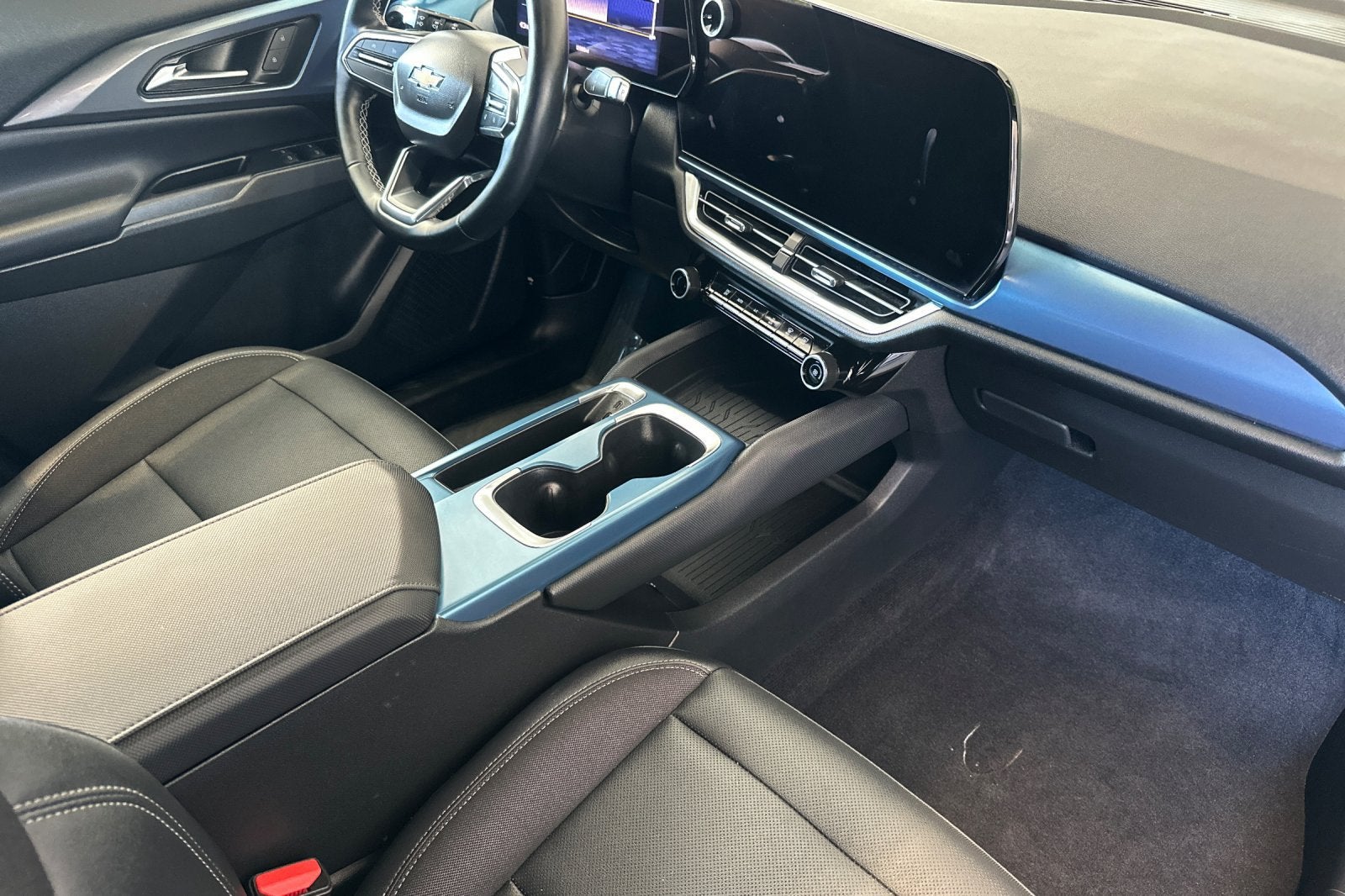 2024 Chevrolet Equinox EV LT