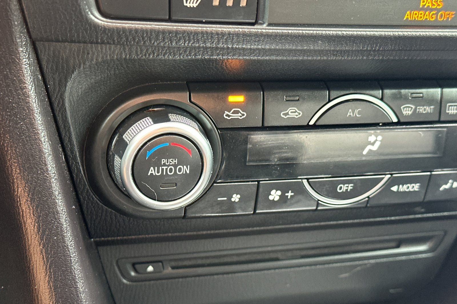 2016 Mazda Mazda3 i Grand Touring
