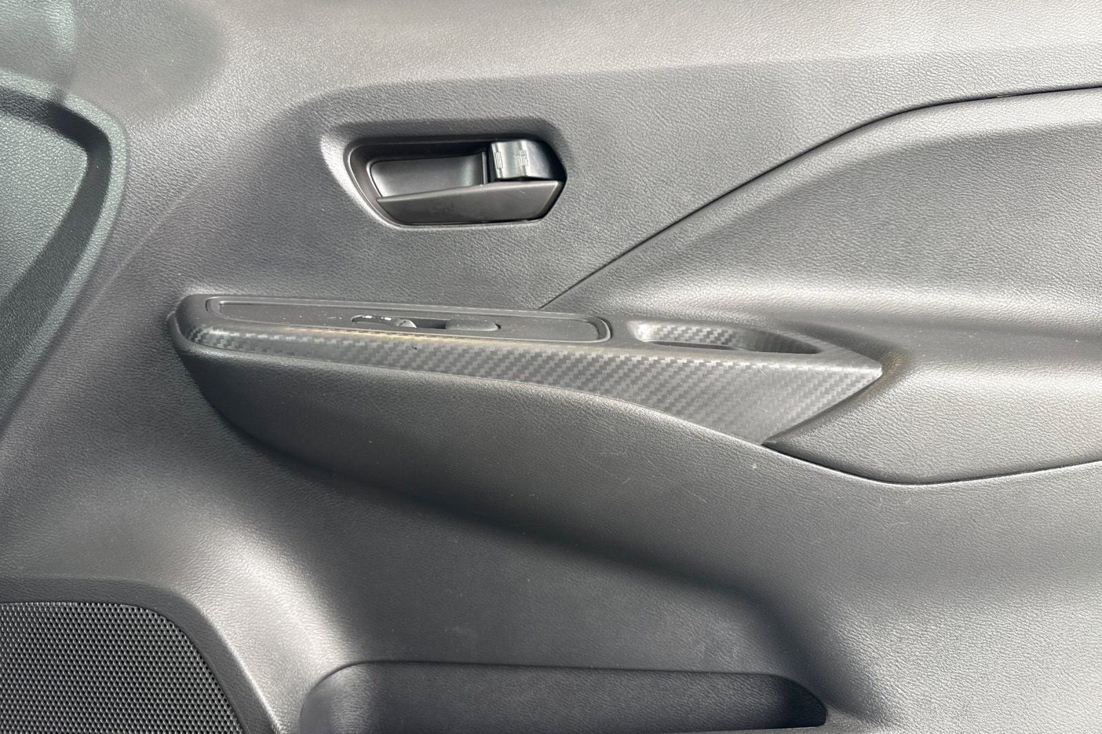2020 Nissan Versa 1.6 S
