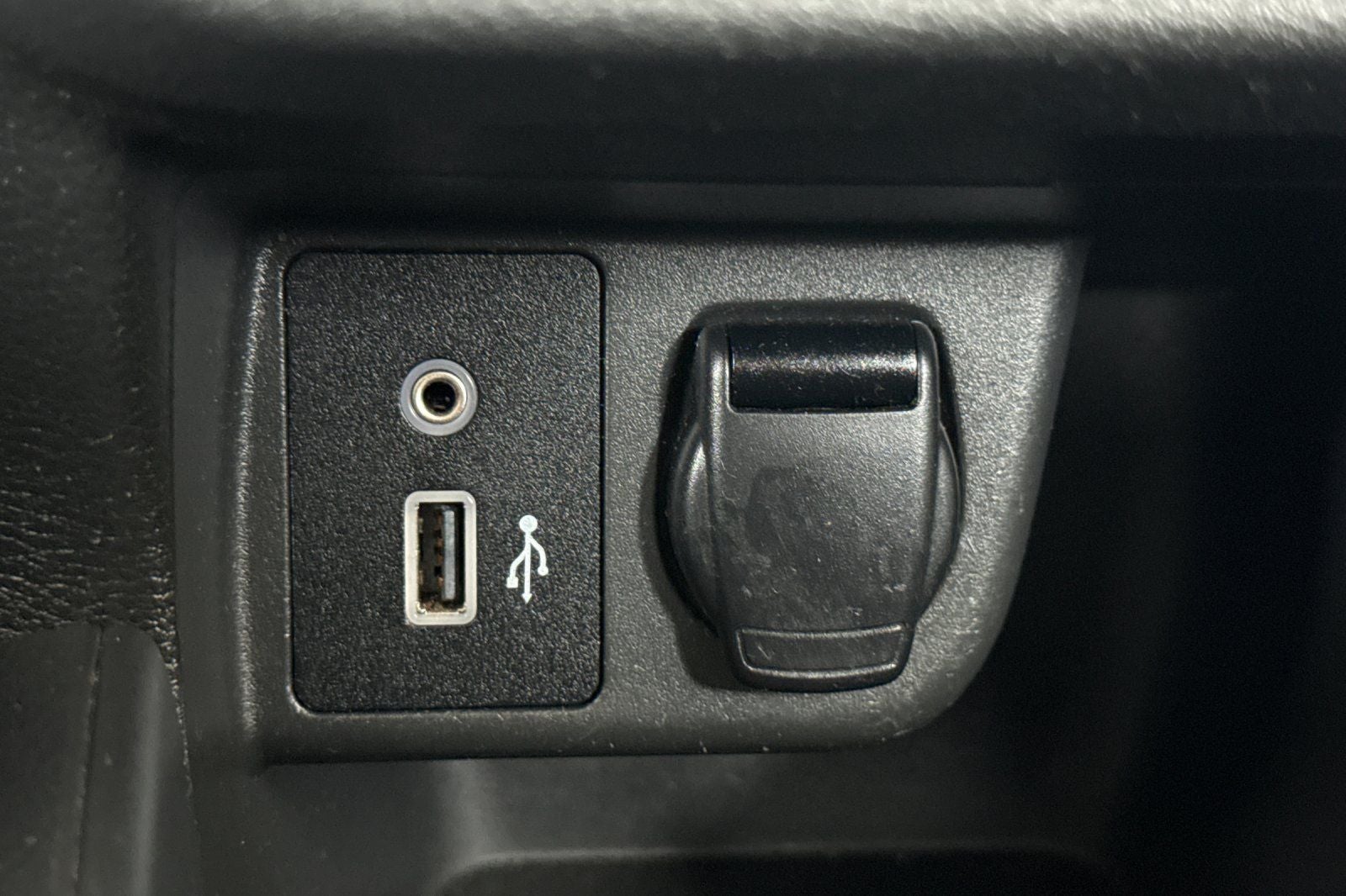 2020 Nissan Versa 1.6 S
