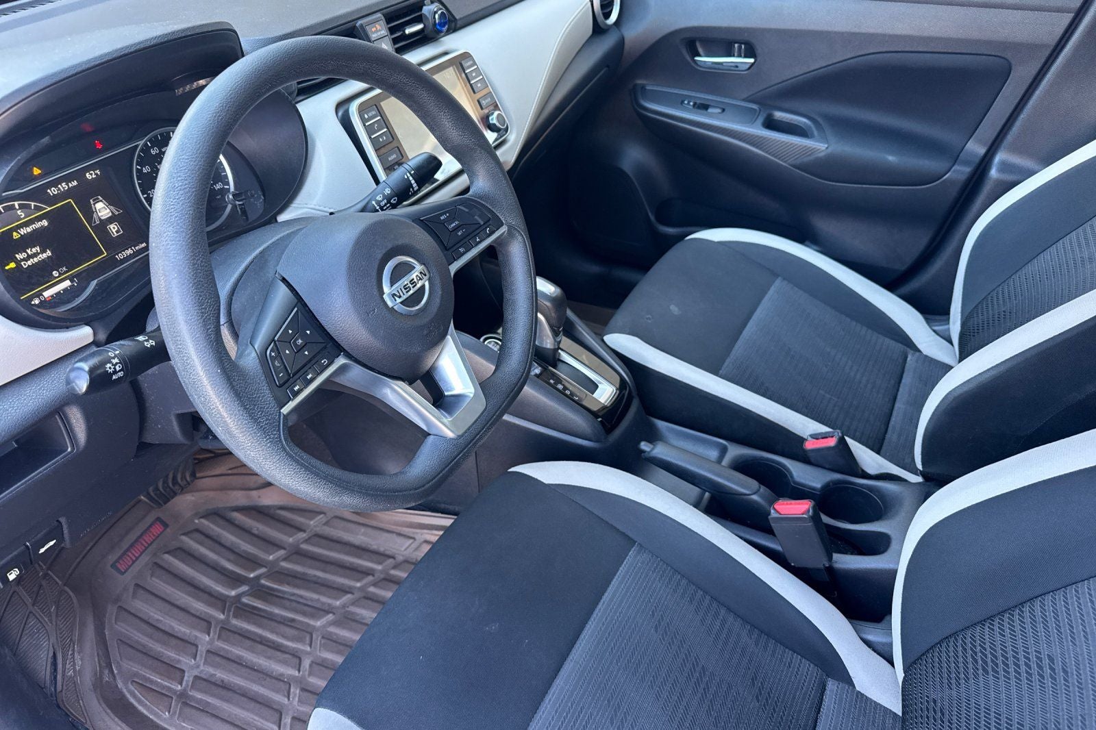 2021 Nissan Versa 1.6 SV