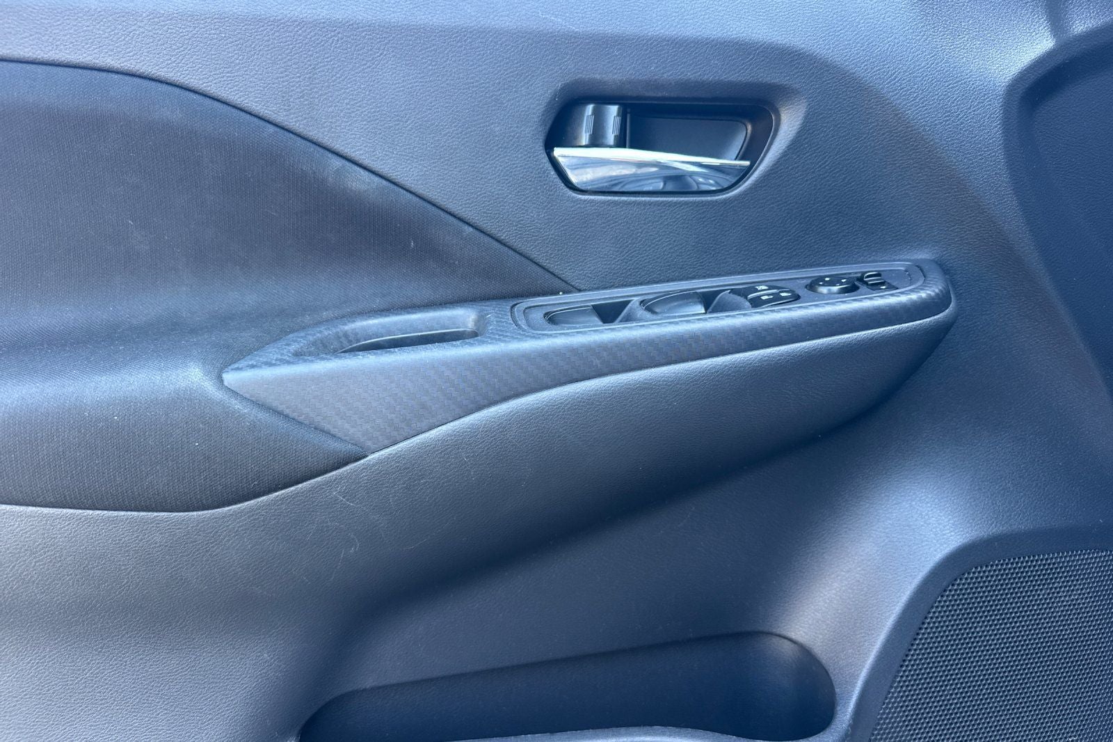 2021 Nissan Versa 1.6 SV