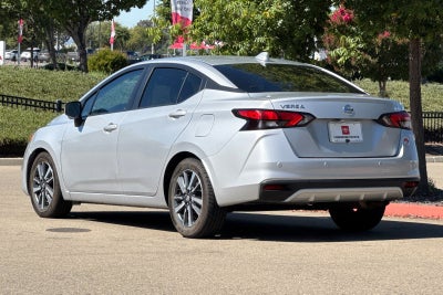2021 Nissan Versa 1.6 SV