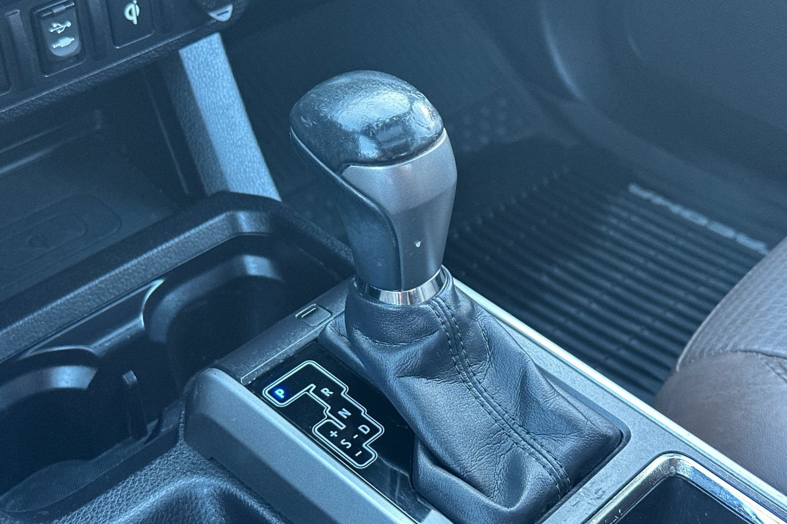 2016 Toyota Tacoma Limited V6