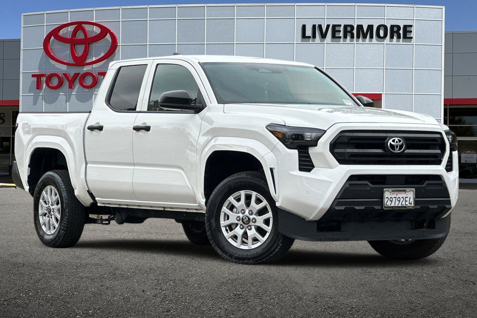 2025 Toyota Tacoma SR