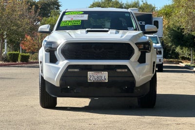 2026 Toyota Tacoma Hybrid TRD Sport