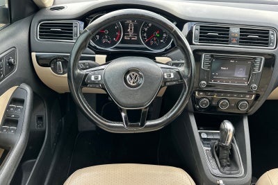 2017 Volkswagen Jetta 1.8T SEL