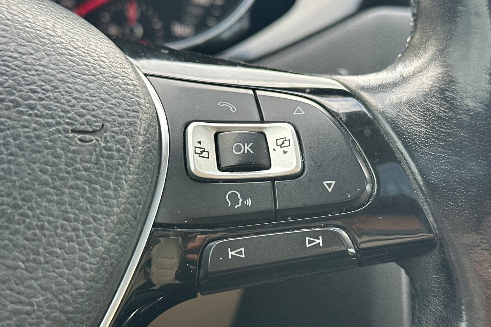 2017 Volkswagen Jetta 1.8T SEL