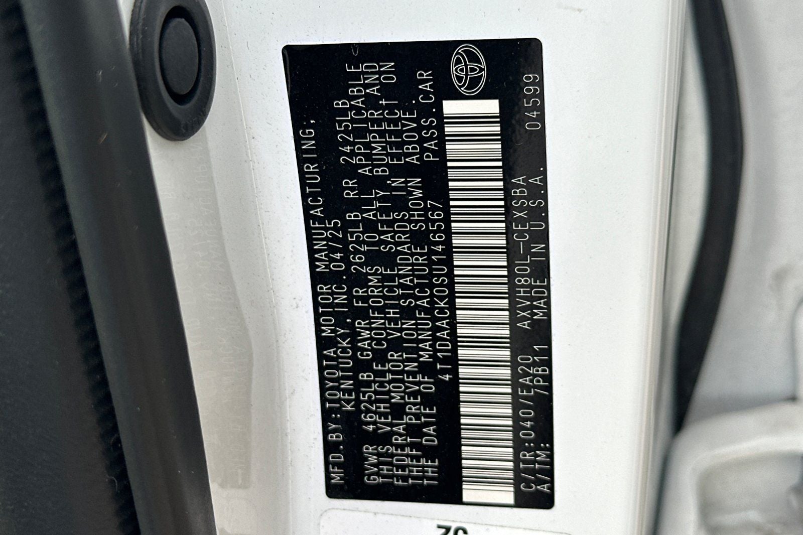 2025 Toyota Camry SE