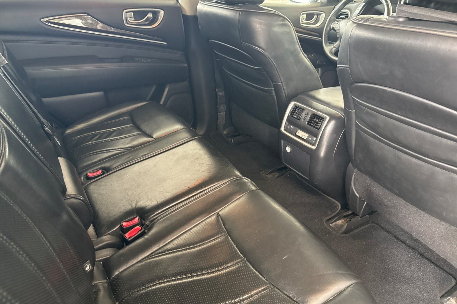 2015 INFINITI QX60 Base